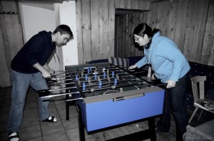 Nächtliches Kickerduell - Tuba gegen Posaune